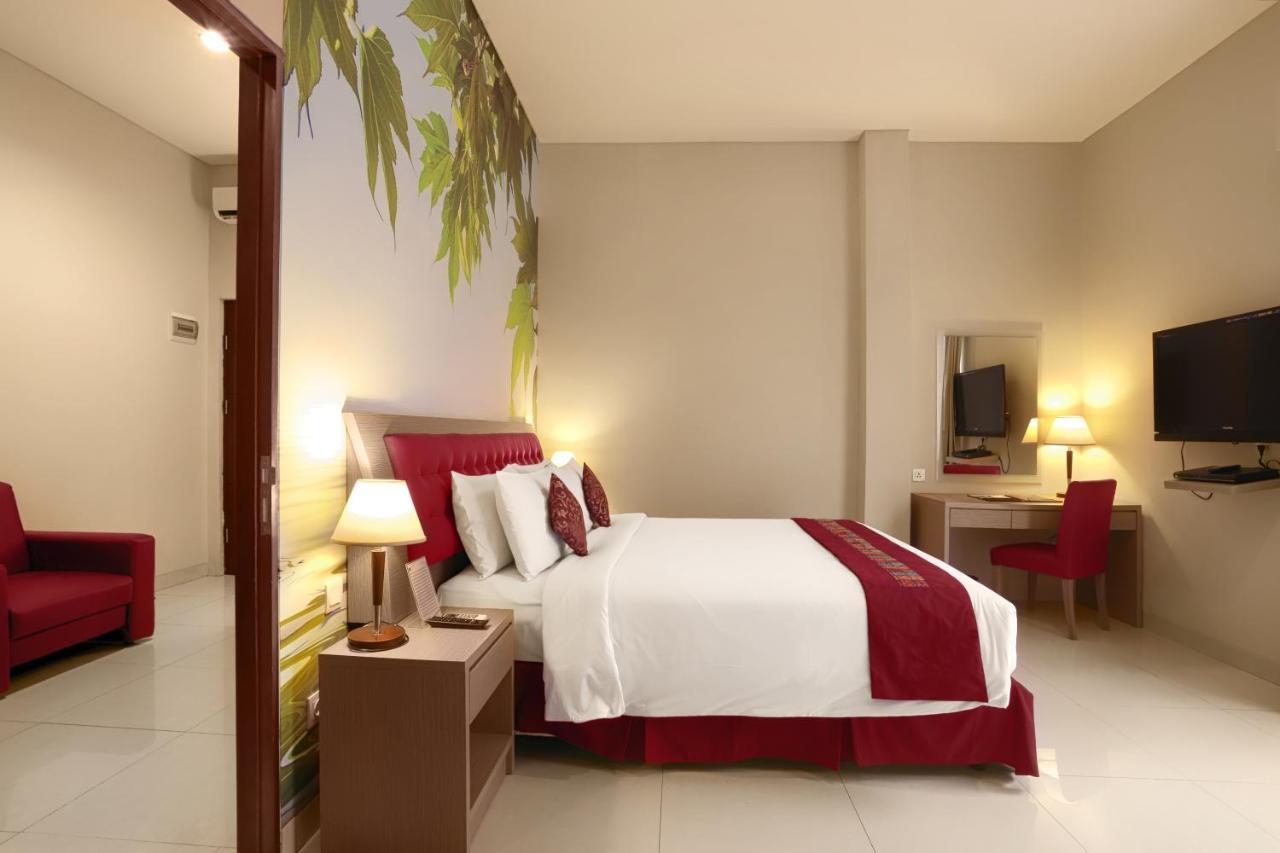 Kuta Central Park Hotel Dış mekan fotoğraf